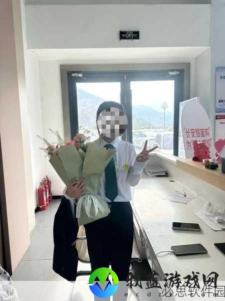 两个人在线看的www：“畅享双人在线观影：共度美好时光的最佳选择”