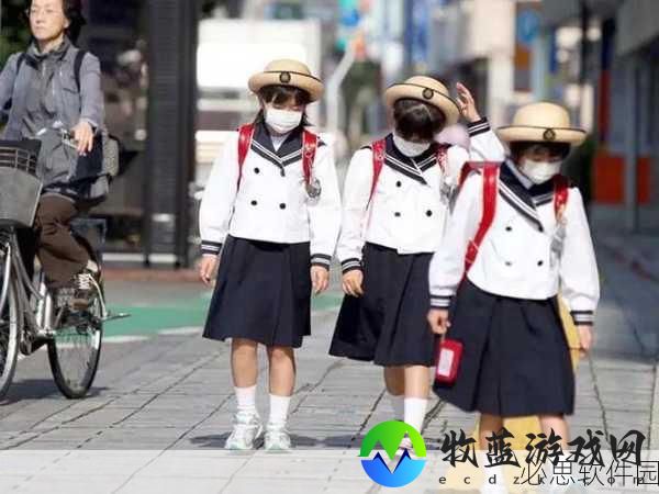 小学老师小扫货水多吗：小学教师采购小物品的经验分享与技巧探讨