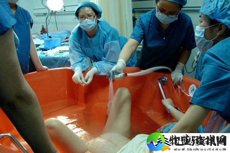 二人生孩子全程不盖被子黄