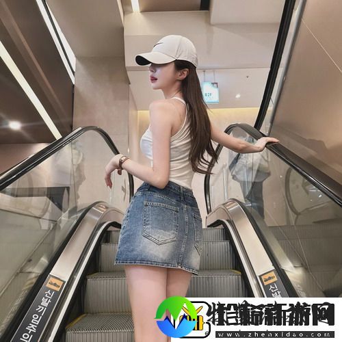 坤坤寒进桃子里嗟嗟嗟视频引发热议，网友：这画面简直让人捧腹不已！